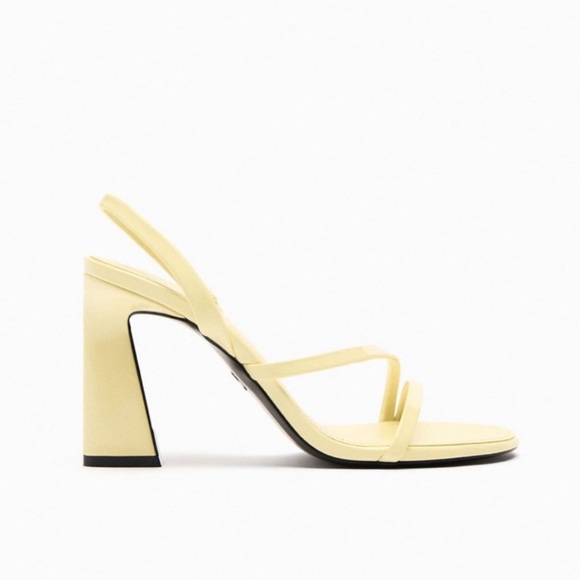 Zara Strappy Wide Heeled Slingback Sandals - Picture 3 of 6